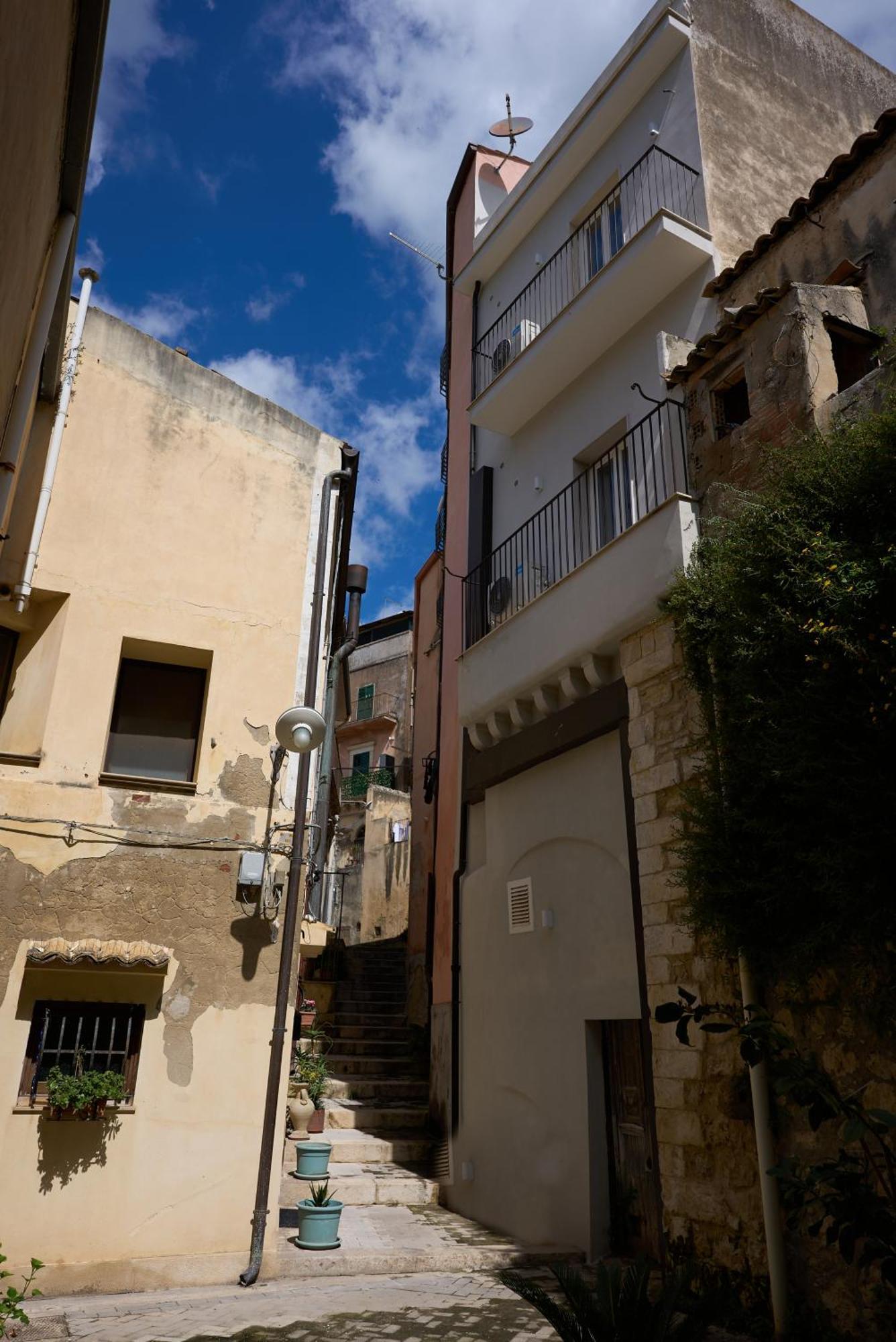 La Terrazza Sul Barocco Acomodação com café da manhã Ragusa Exterior foto