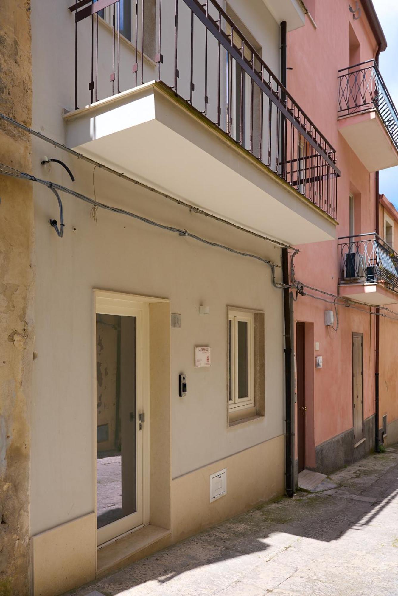 La Terrazza Sul Barocco Acomodação com café da manhã Ragusa Exterior foto